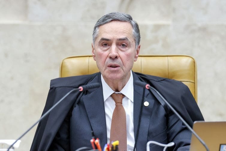 Barroso diz que Judiciário não tem participação na crise fiscal