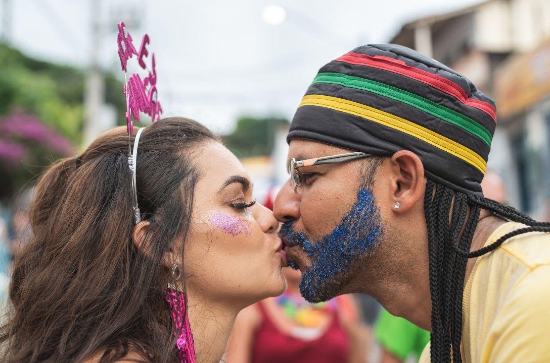Cuidado com infecções invisíveis no carnaval