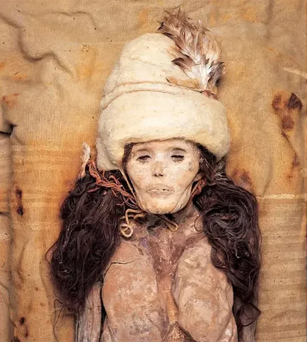 Desvendando o Mistério das Múmias do Tarim: Uma Jornada pela História e Genética na China Antiga