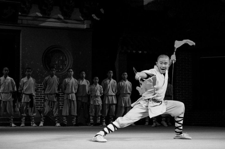 É por isso que ninguém pode vencer um Mestre Shaolin