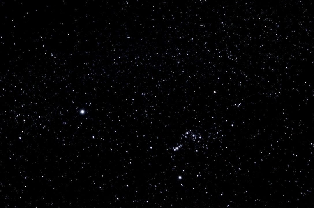 Entenda o fenômeno da Lua Negra que acontece hoje