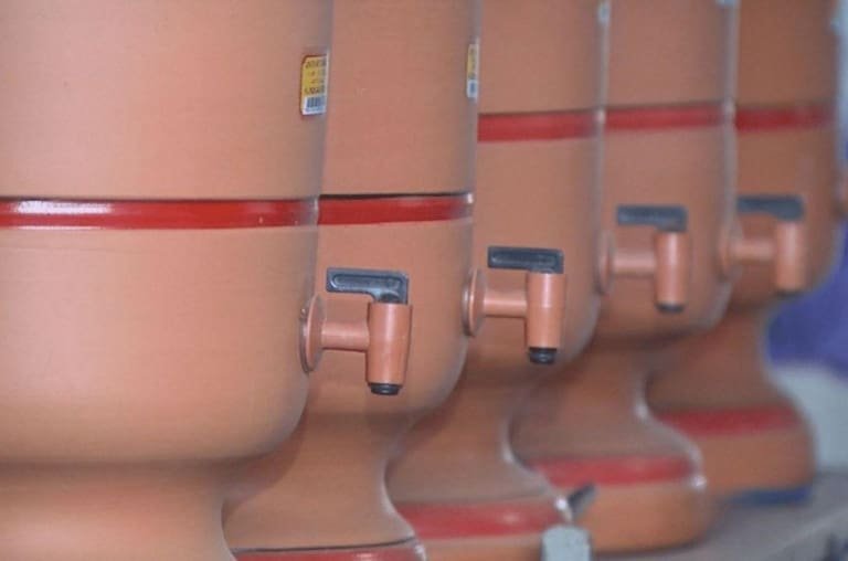 Filtro de barro - O melhor purificador de água do mundo