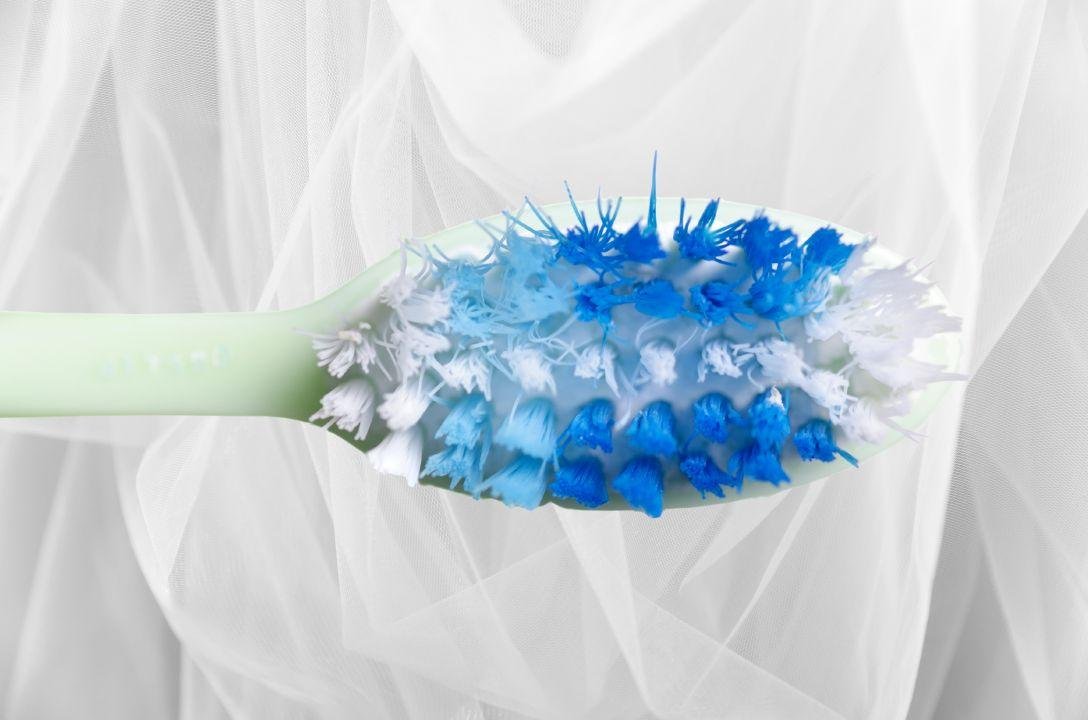 Fique atento nesse detalhe da sua escova de dente