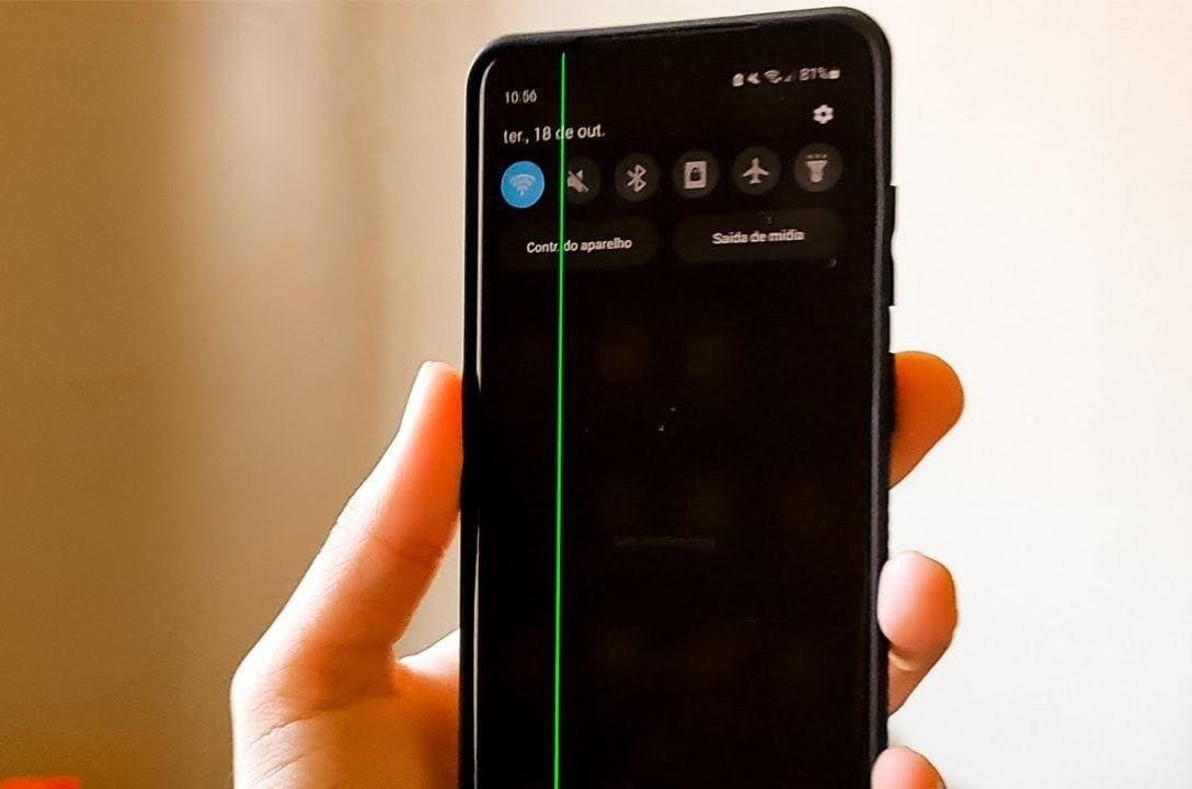 Linha verde na tela? Saiba como resolver esse problema