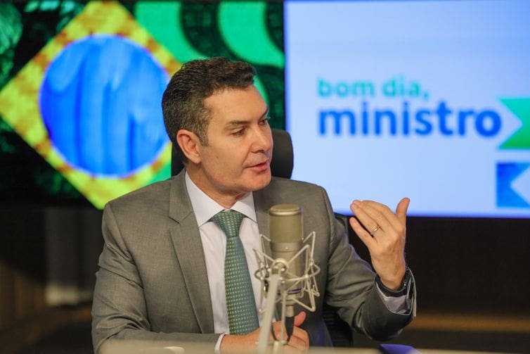 Minha Casa, Minha Vida tem recursos garantidos, diz Jader Filho