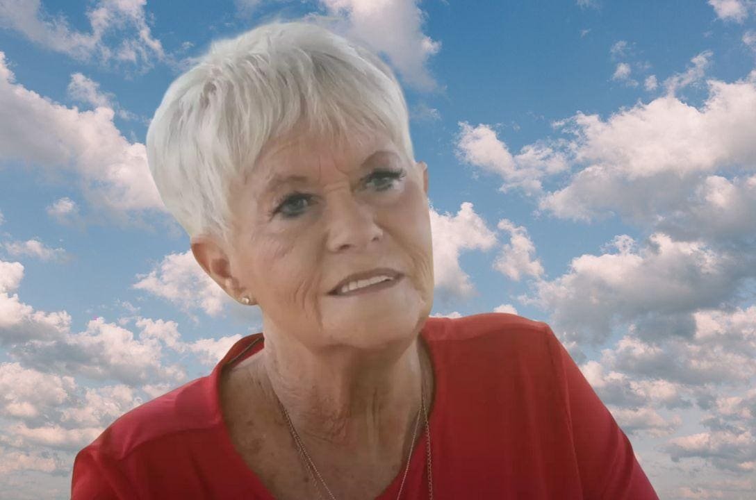 Mulher revive após 11 minutos de morte clínica e diz ter voltado com ‘mensagem de Deus’