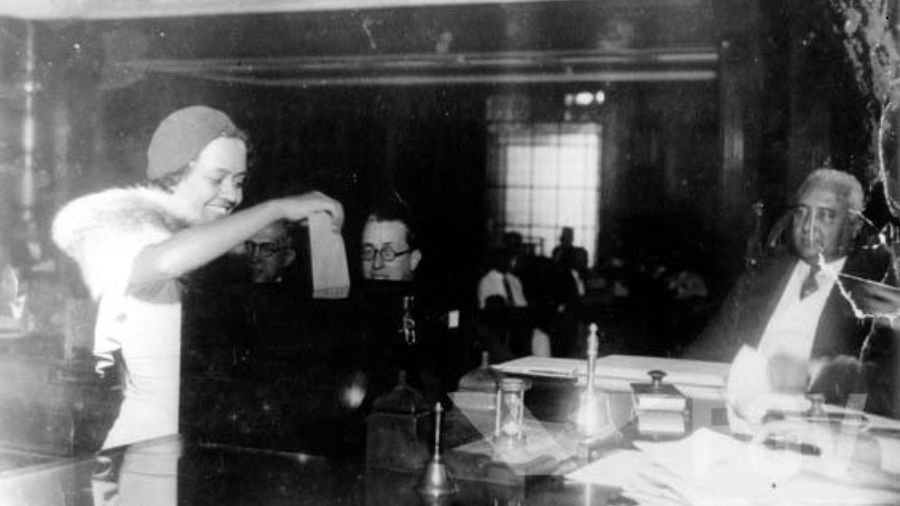 As mulheres votaram pela primeira vez em elei&ccedil;&atilde;o nacional em 1933