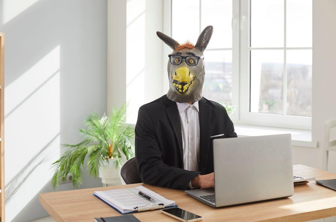 O algoritmo pode estar te deixando "burro" e mal informado