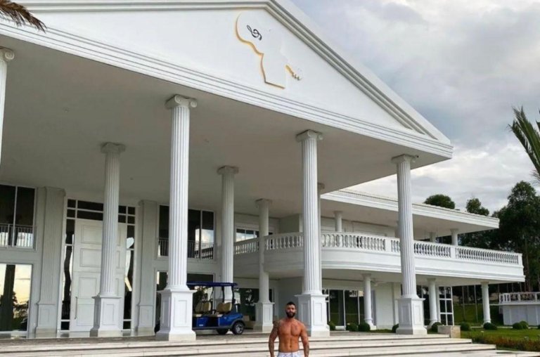 O que é a arquitetura Greco-Goiana? O que explica esse estilo?