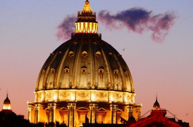 O que vai acontecer no segundo dia do conclave?