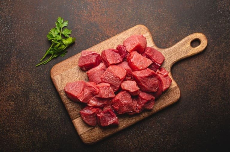 Parar de comer carne vermelha pode transformar a sua saúde?