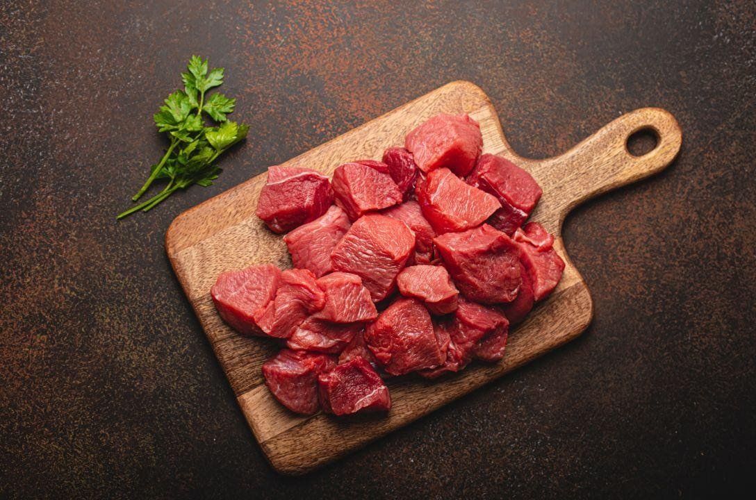 Parar de comer carne vermelha pode transformar a sua saúde?