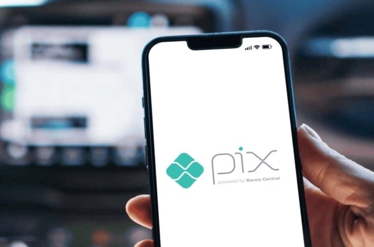 Pix muda regras e facilita devolução em caso de fraude