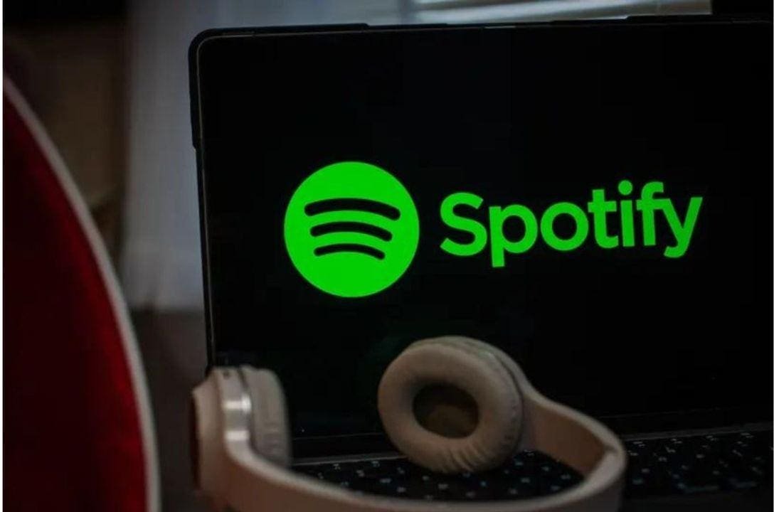 Por que o spotify reina no streaming de música?