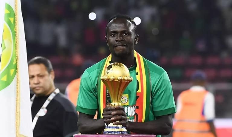Sadio Mané: Além dos Gols, o Legado Humanitário que Conquistou o Prêmio Sócrates