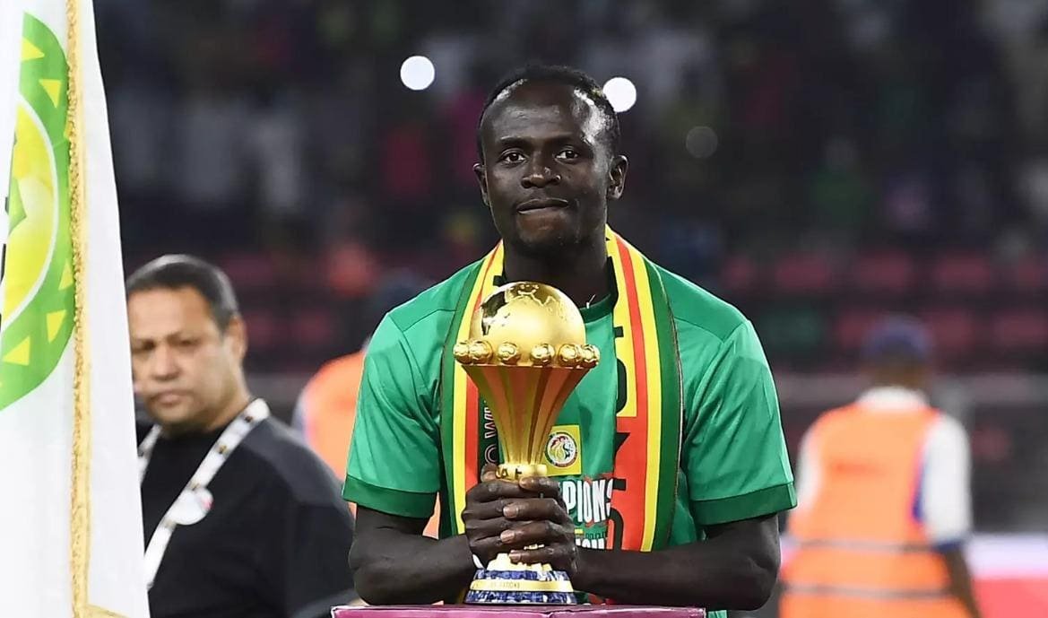 Sadio Mané: Além dos Gols, o Legado Humanitário que Conquistou o Prêmio Sócrates