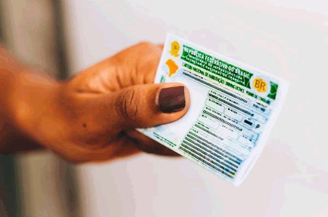 Vai tirar CNH em 2025? Veja quem pode fazer de graça