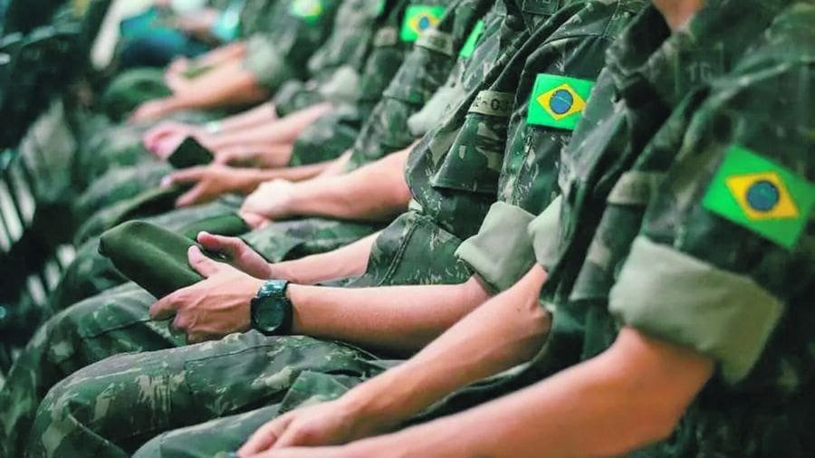 Em caso de guerra declarada, o Brasil pode convocar reservistas e cidad&atilde;os para compor o esfor&ccedil;o militar e log&iacute;stico do pa&iacute;s.