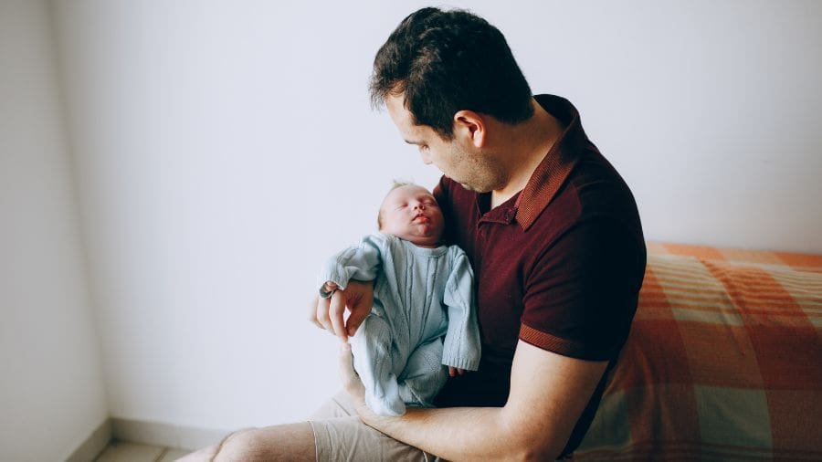 Diversos estudos indicam que a presen&ccedil;a ativa dos pais nos primeiros anos de vida pode gerar efeitos positivos duradouros.