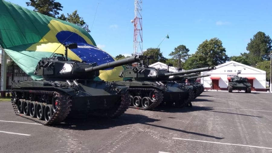 Atualmente, o or&ccedil;amento de defesa do pa&iacute;s ultrapassa 26 bilh&otilde;es de d&oacute;lares por ano