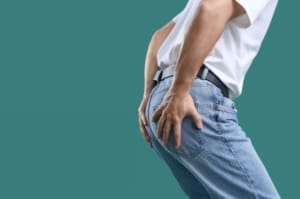 Bumbum empinado pode ser sinal oculto de TDAH e autismo