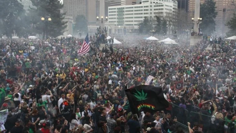 Hoje é o Dia Mundial da Cannabis. Baseado em que criaram essa data?