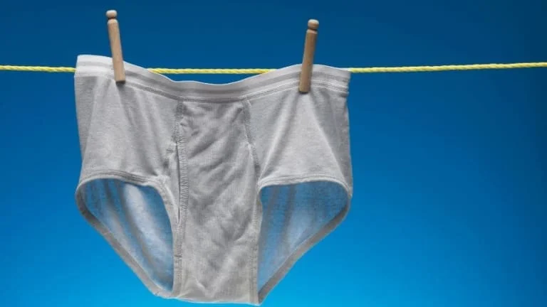 20% dos homens não trocam a cueca por até uma semana