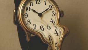 Por que uma hora tem 60 minutos e não 100? Onde surgiu isso?