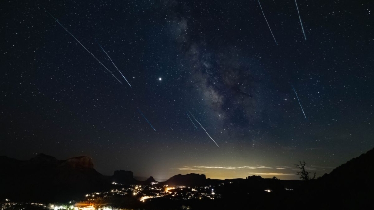 Rastro do cometa Halley ilumina o céu nesta semana com chuva de meteoros