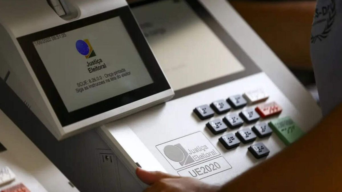 Em 2026, a d&uacute;vida ganha import&acirc;ncia com a disputa presidencial entre Lula (PT) e Fl&aacute;vio Bolsonaro (PL), que voltar&atilde;o a se enfrentar no segundo turno