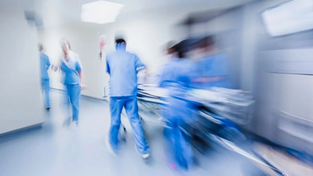 Os especialistas ainda apuram se o v&iacute;rus causou ou contribuiu para o &oacute;bito e como a infec&ccedil;&atilde;o foi adquirida